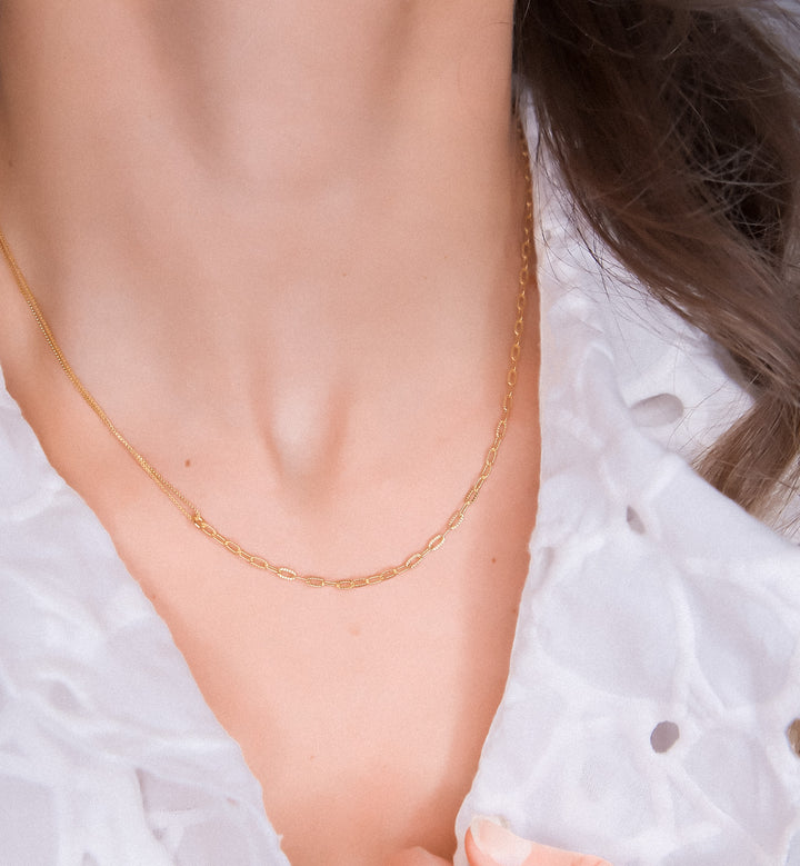 Collier Arlo