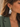 Boucles Basil de Fabien Ajzenberg, boucles d'oreilles en acétate coloré avec détails dorés.