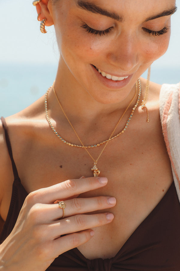Collier Léon