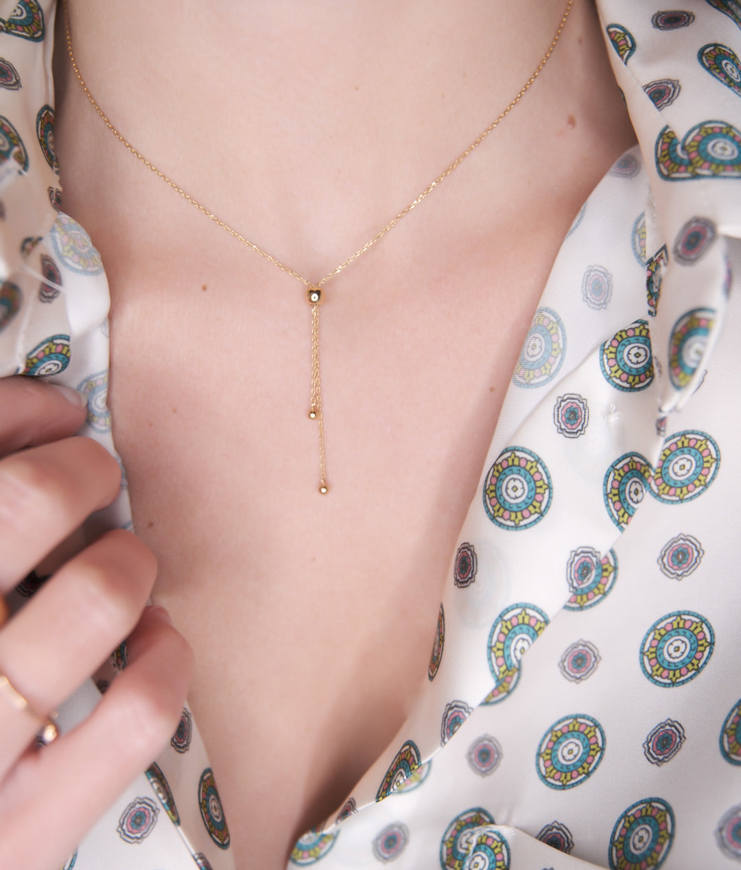 Collier Illy