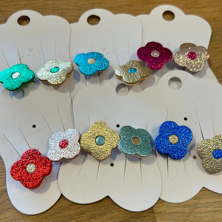 Broche Oliver - Modèles Variés