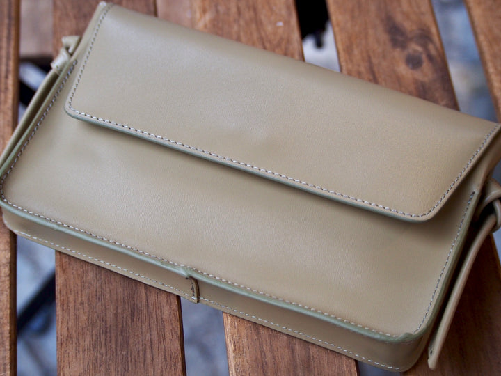 Sac Pretty Clutch Nappa Premium - Divers Coloris