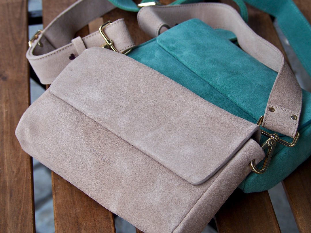Sac Pack Large Suède - Divers coloris