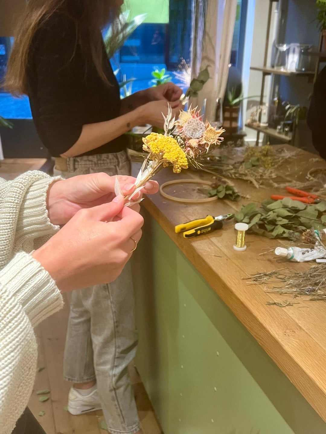 Atelier Couronnes de Fleurs – 29 mai