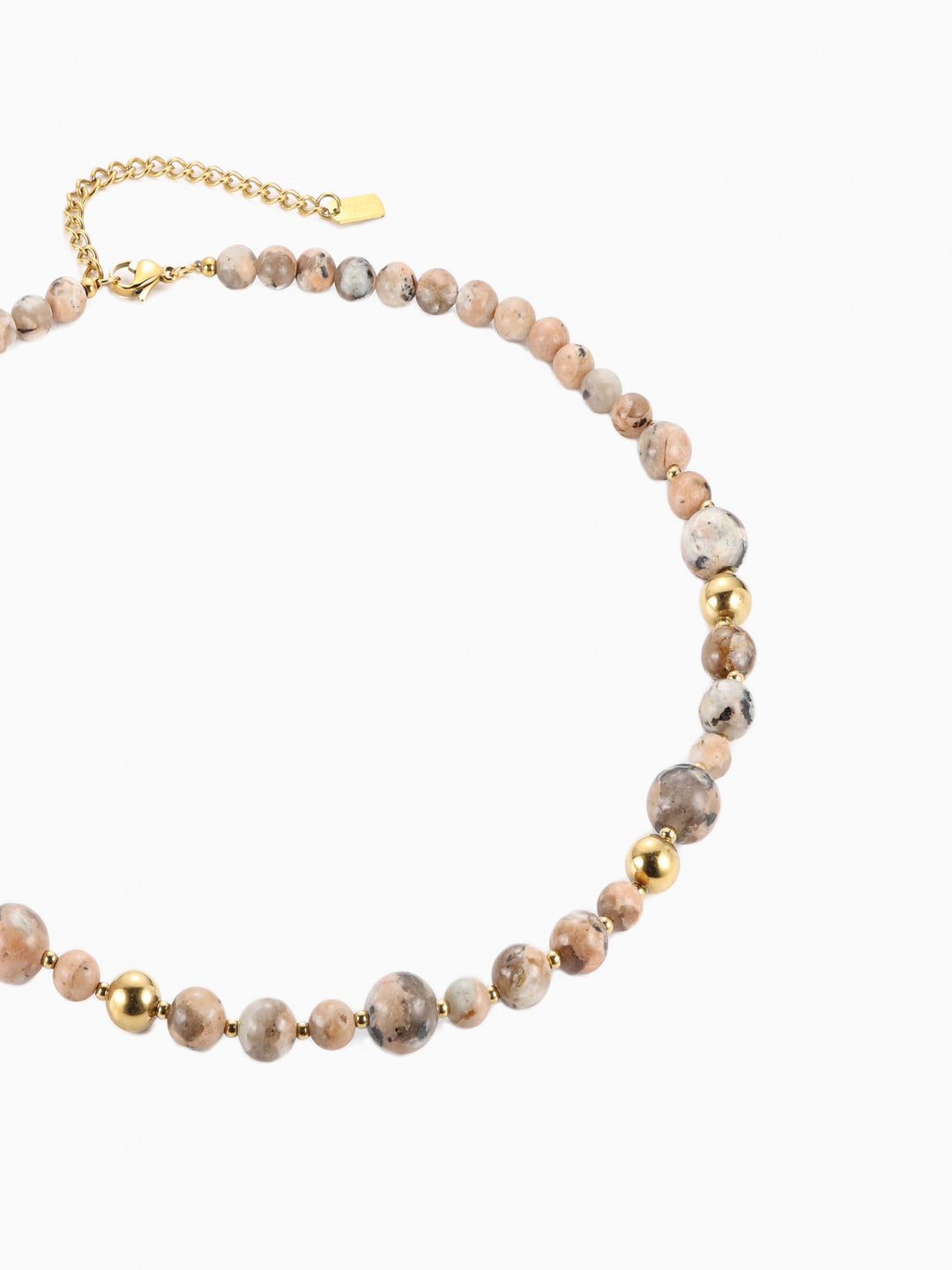 Collier Bolas