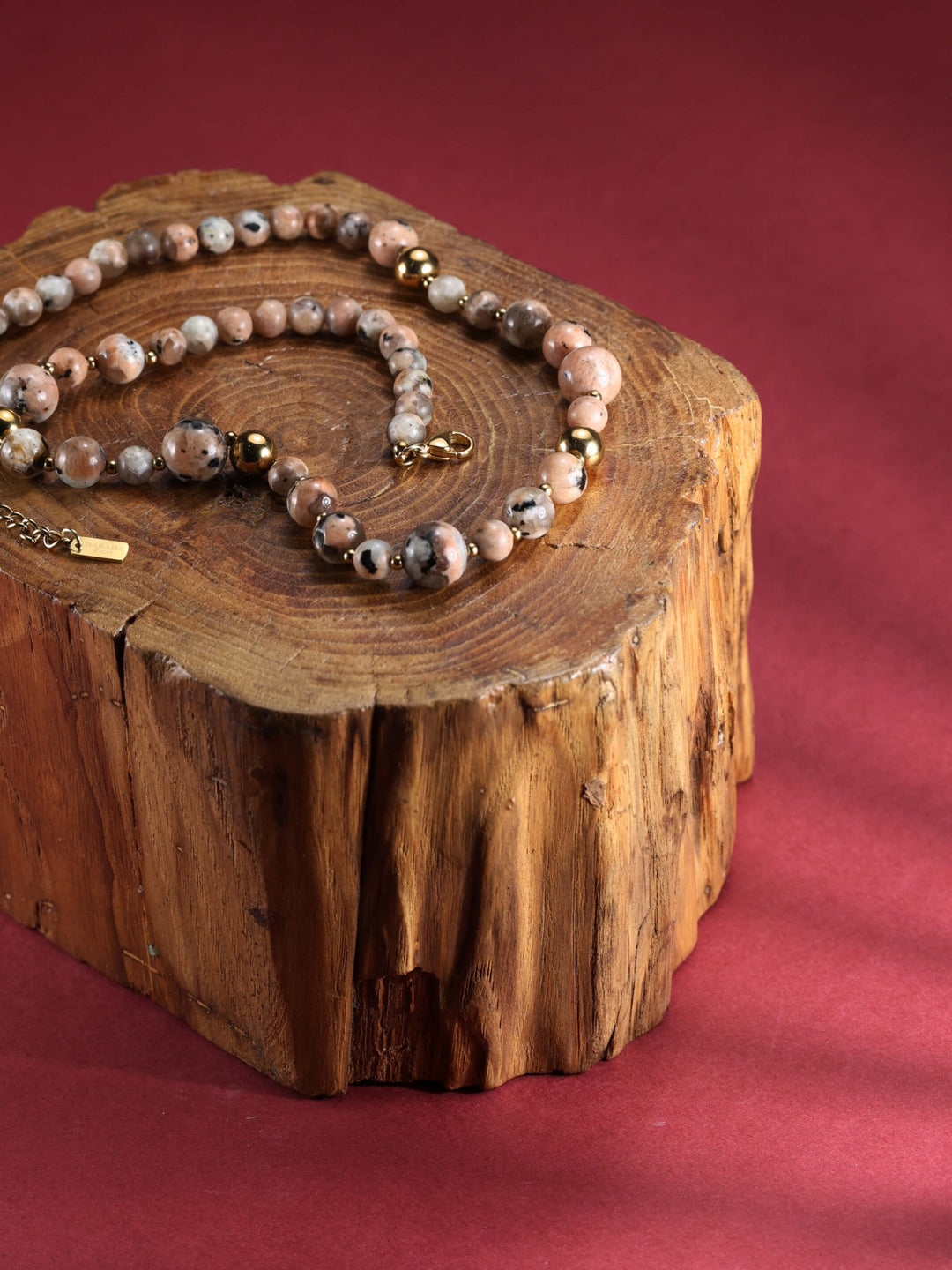 Collier Bolas