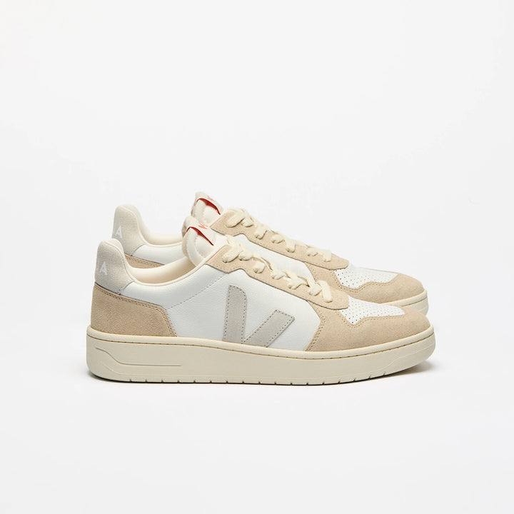 Baskets V-82 Leather White Natural Almond