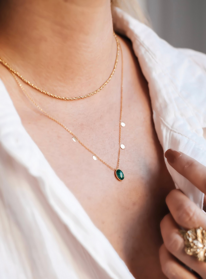 Collier Sez